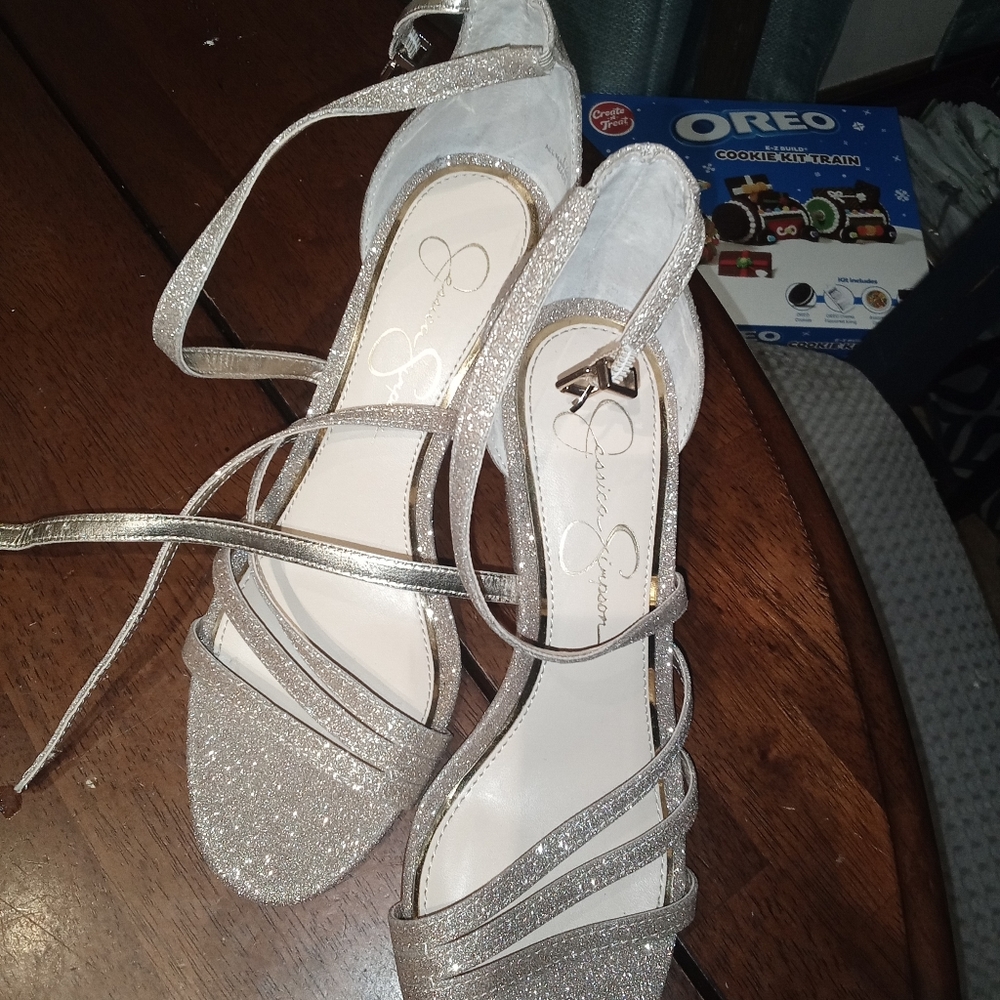 Jessica Simpson Shoes - Picture 5 of 5